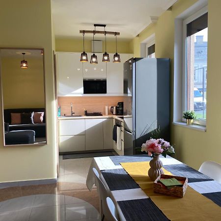 Nest1 Apartments Кестхей Экстерьер фото