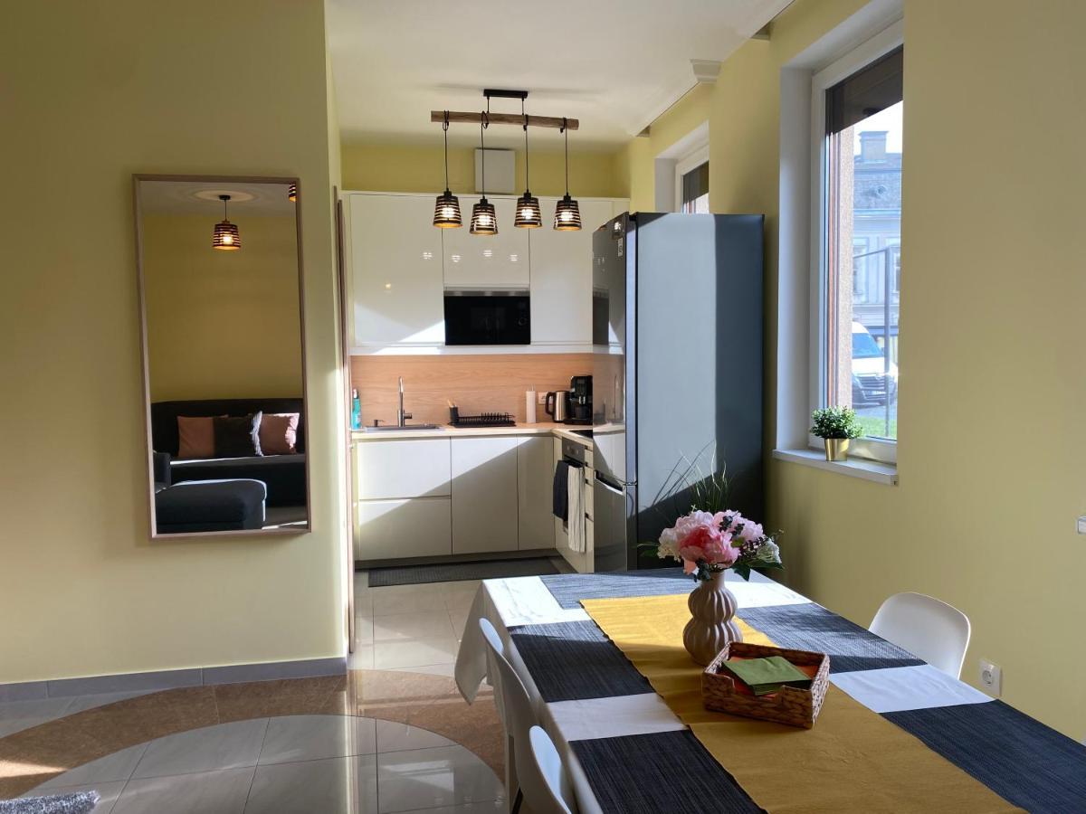 Nest1 Apartments Кестхей Экстерьер фото