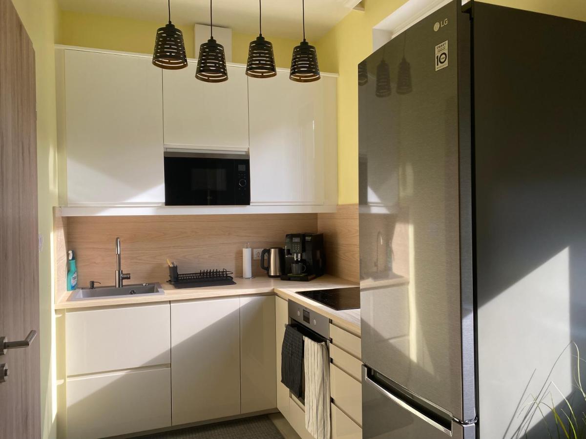 Nest1 Apartments Кестхей Экстерьер фото