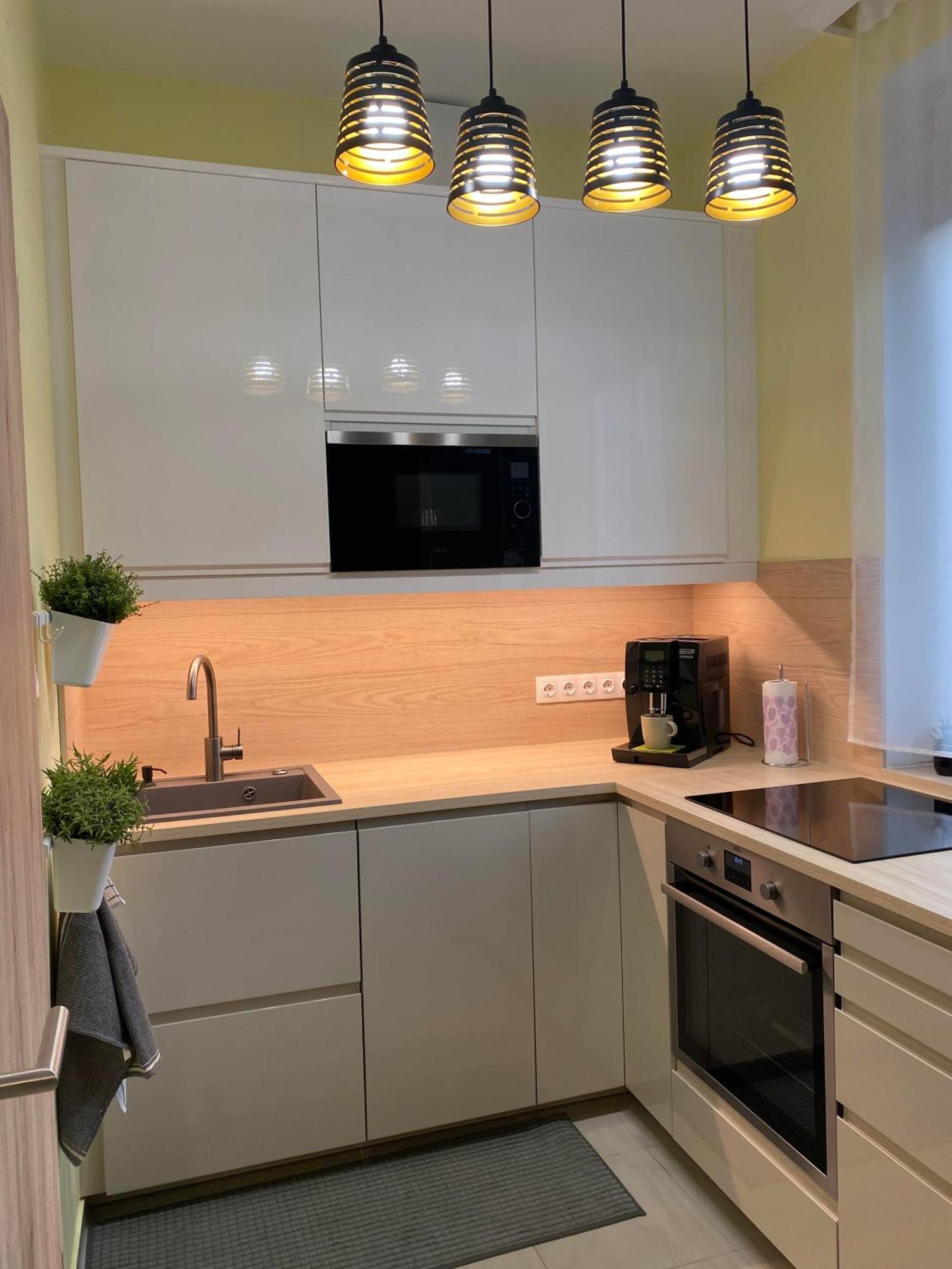 Nest1 Apartments Кестхей Экстерьер фото
